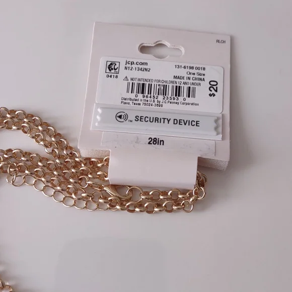 Decree Elephant Necklace - Picture 4 of 5